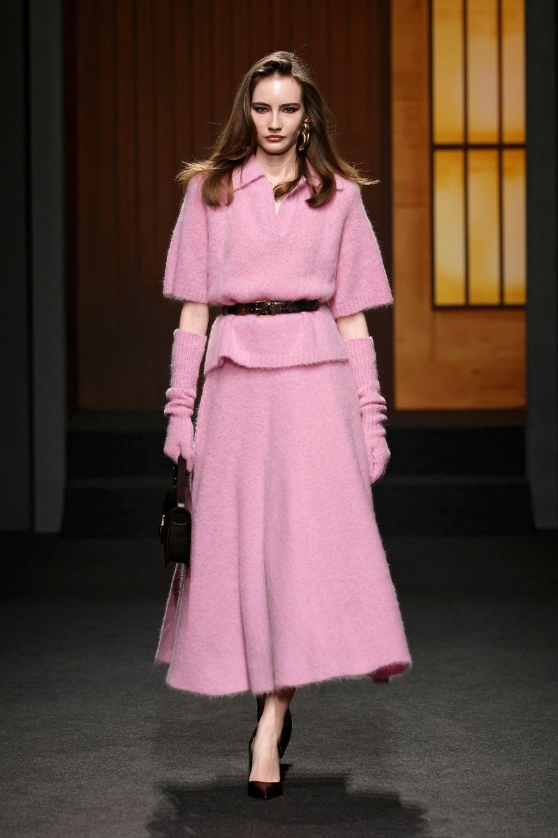 Look 27