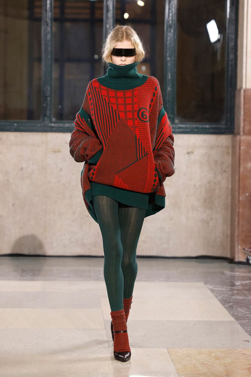 Look 13