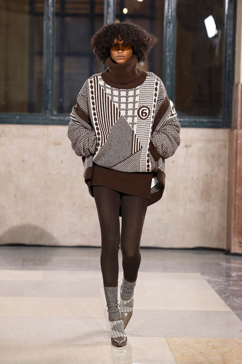 Look 19