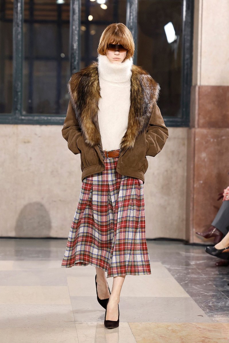 Look 27