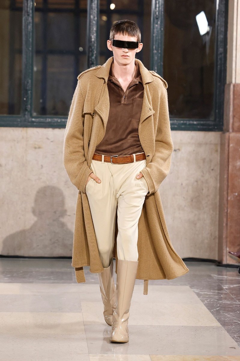 Look 30