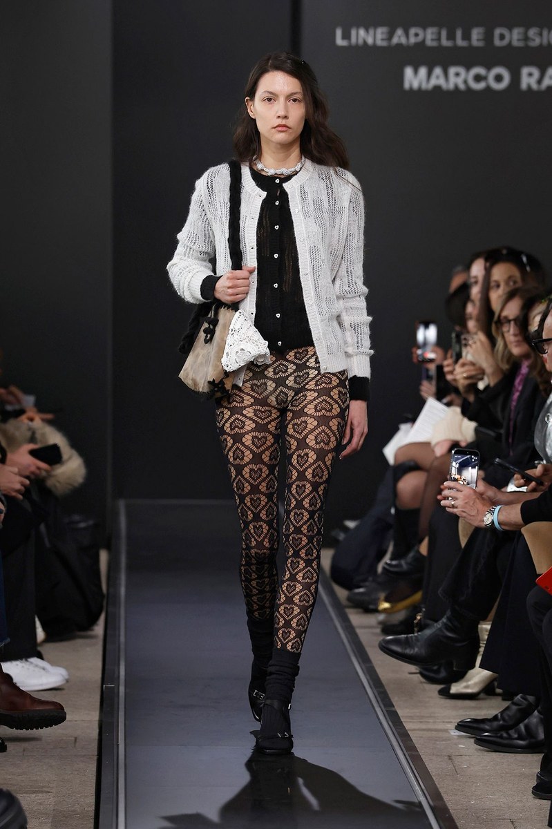 Look 2