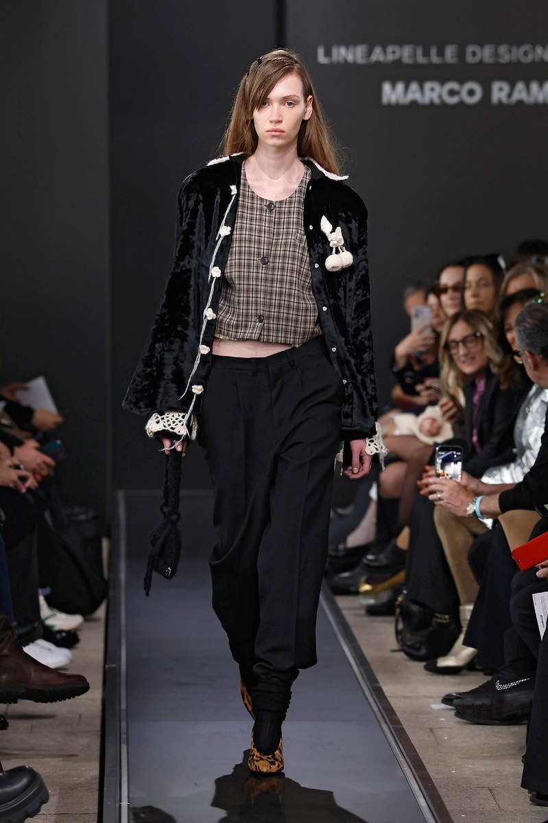 Look 6