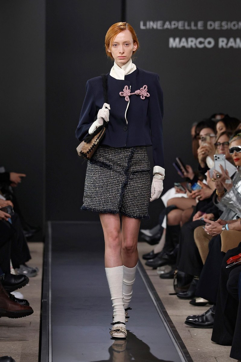 Look 24