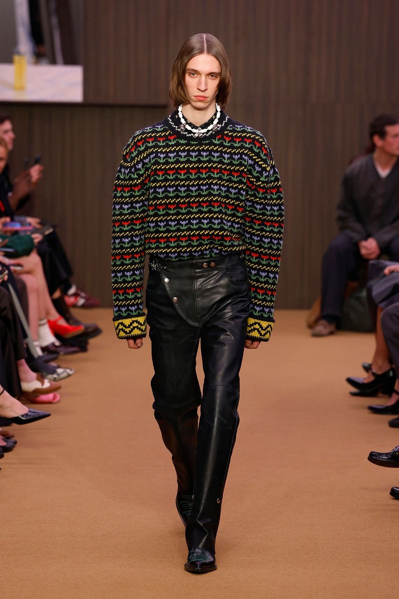 Look 33