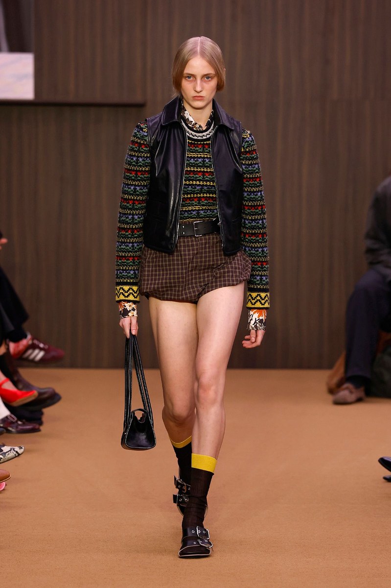 Look 34