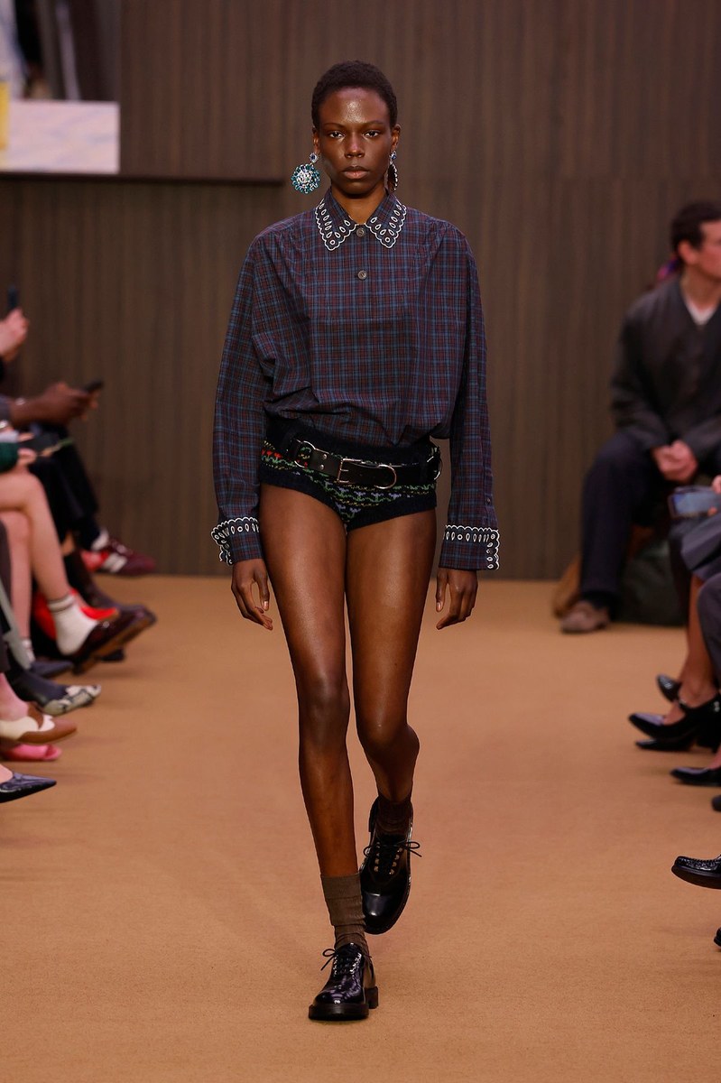 Look 35