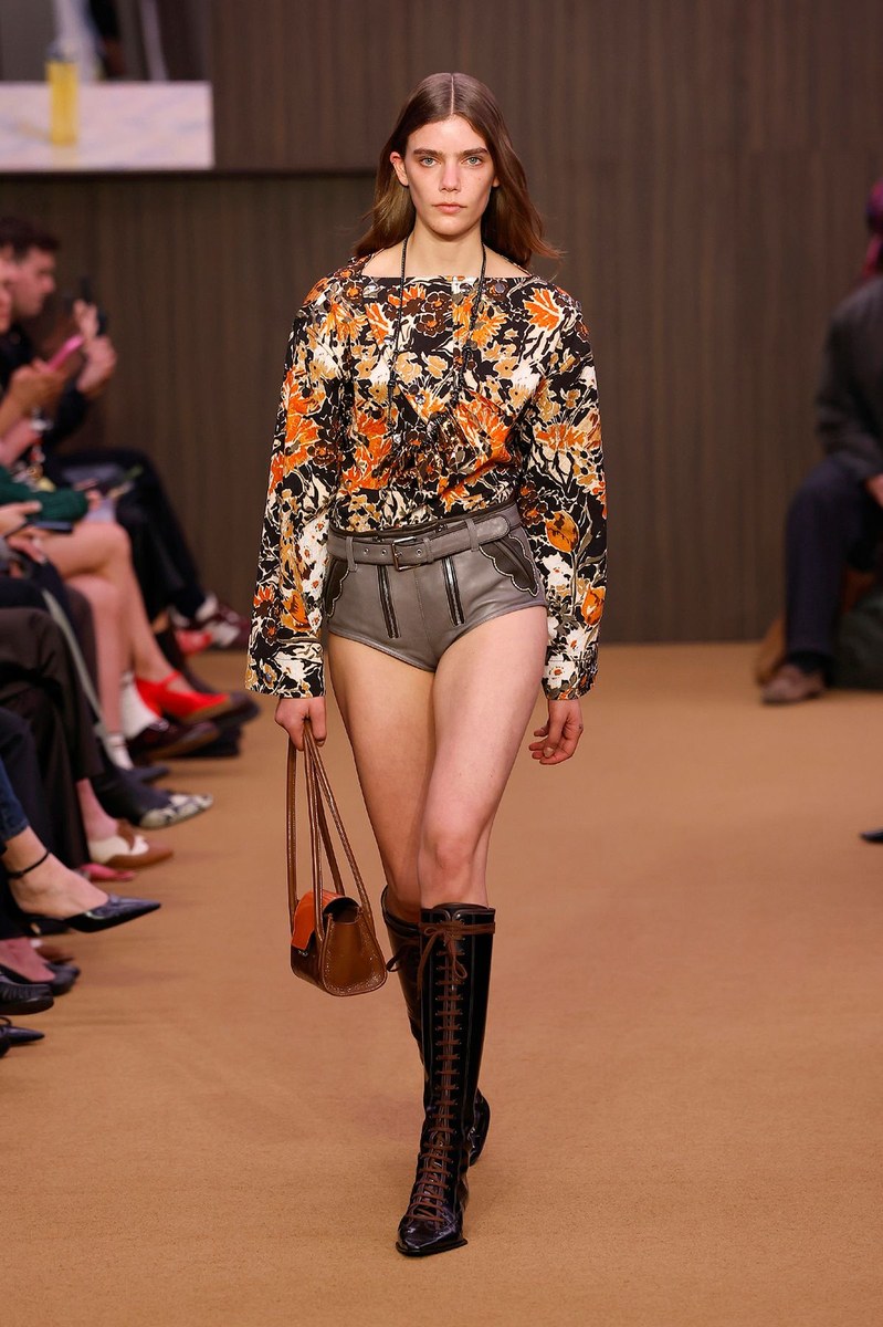 Look 41