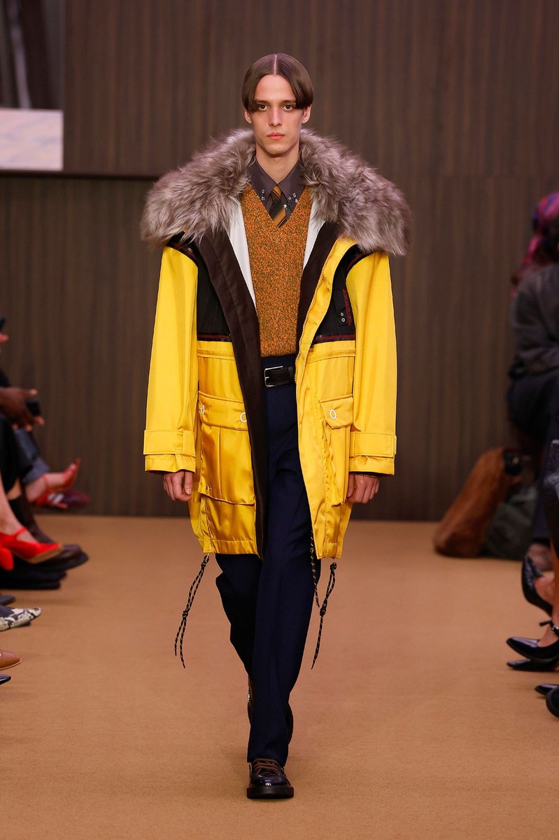 Look 48