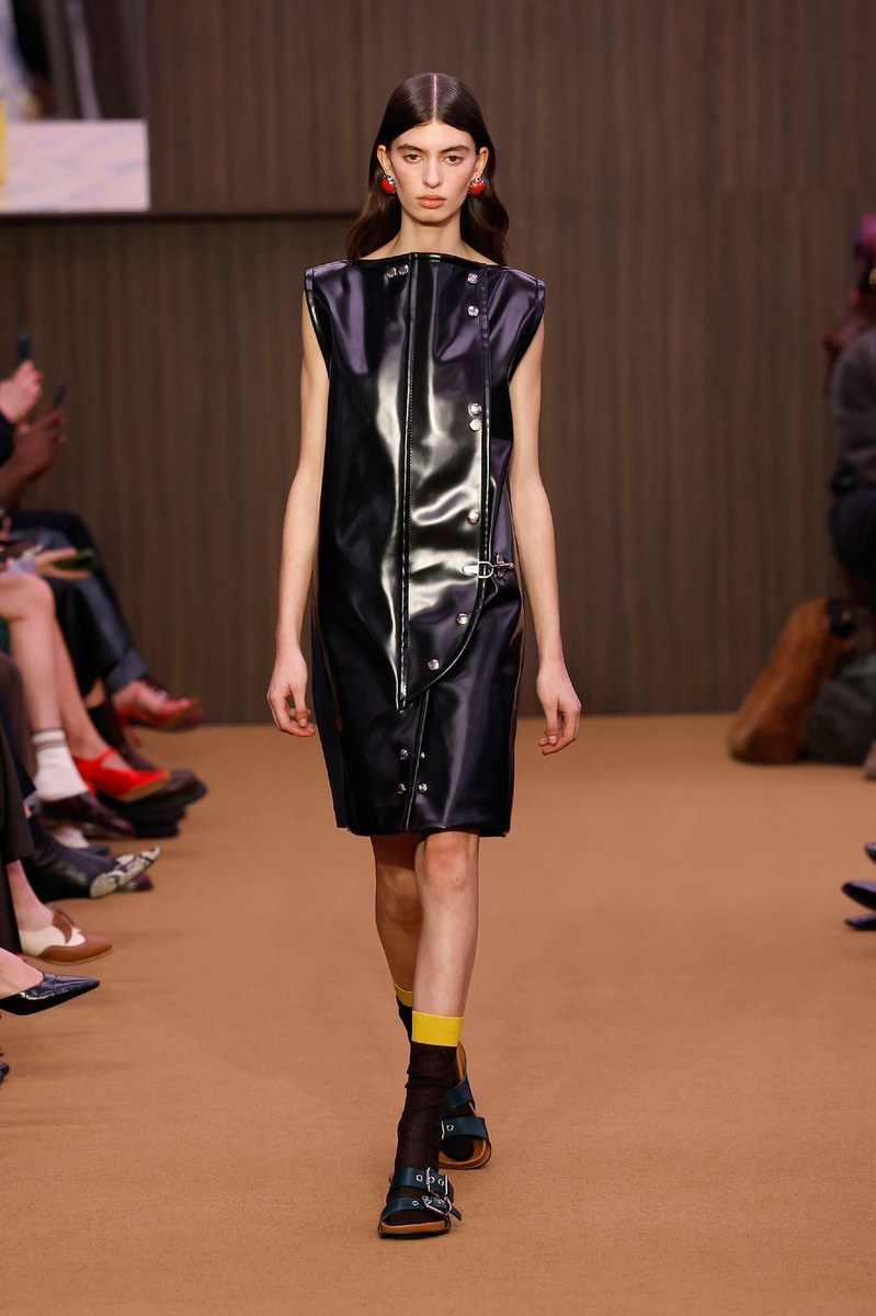 Look 54