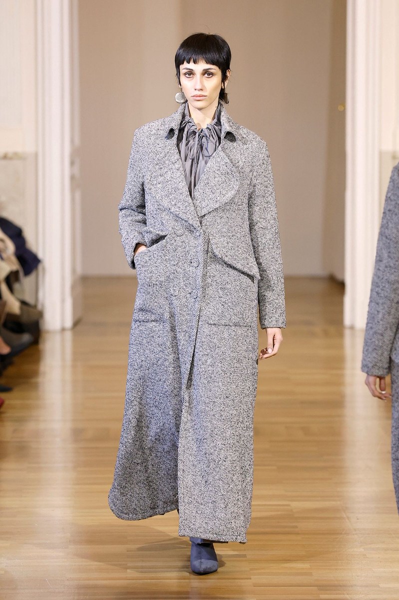 Look 7