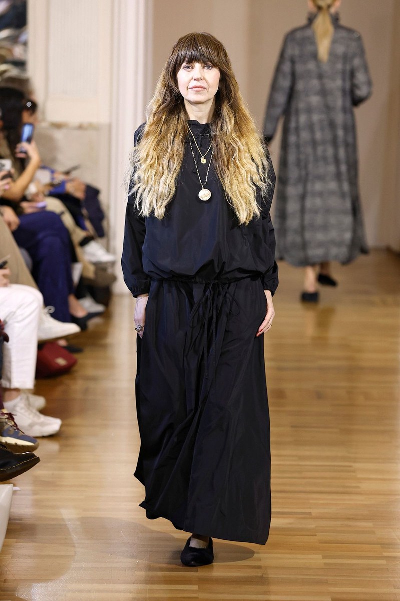 Look 24