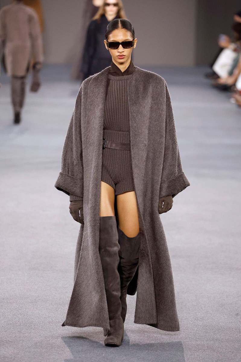 Look 13