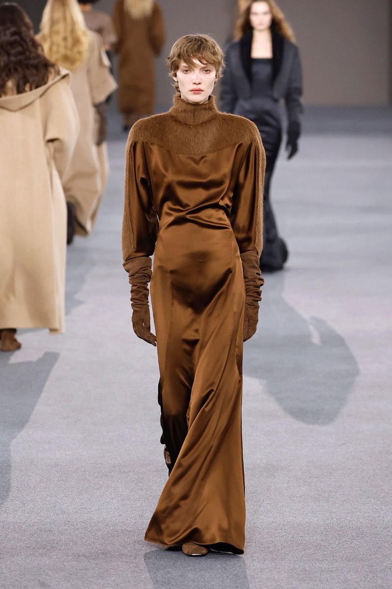 Look 45