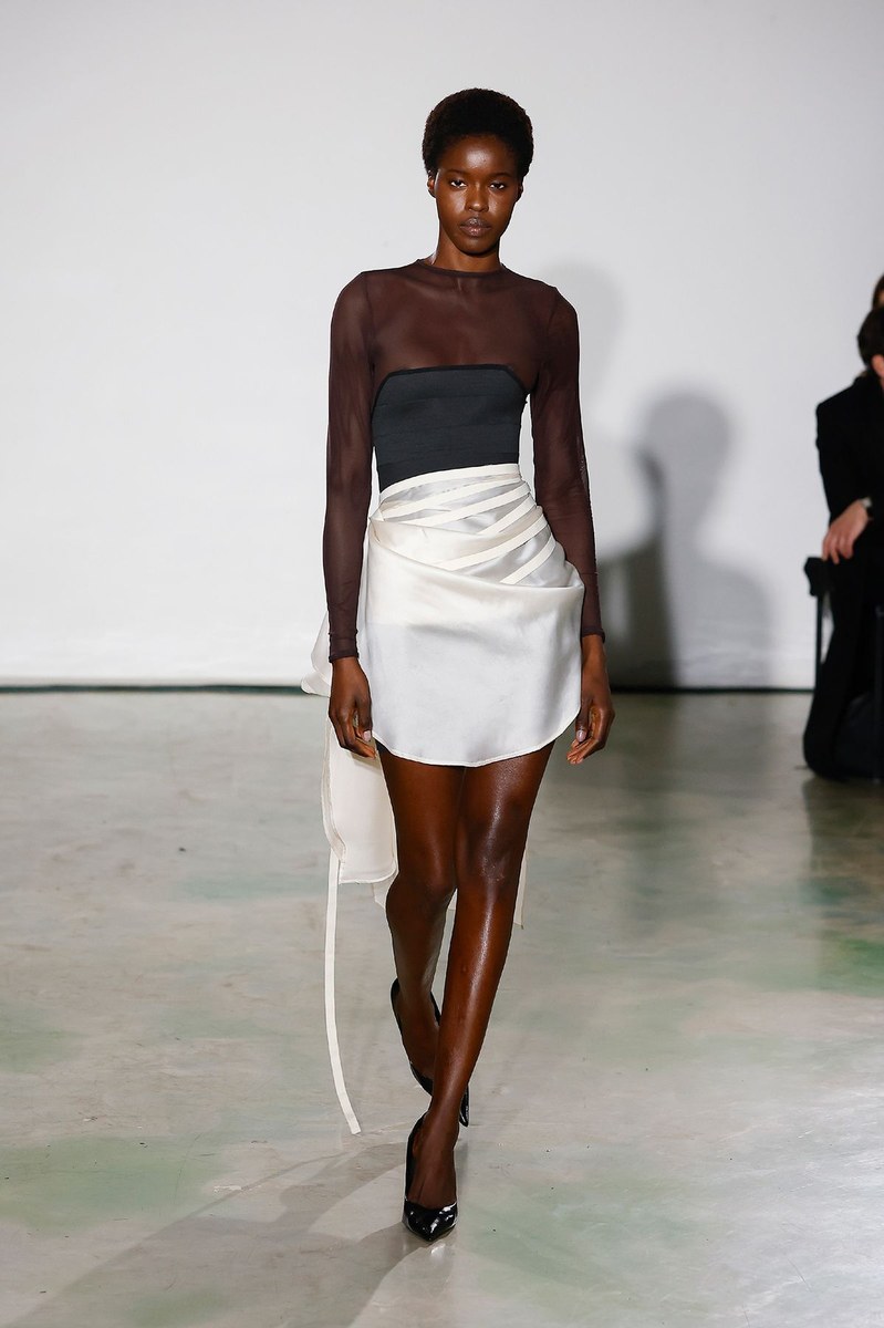Look 9