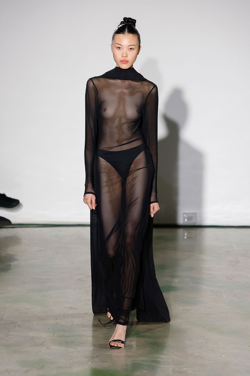 Look 12