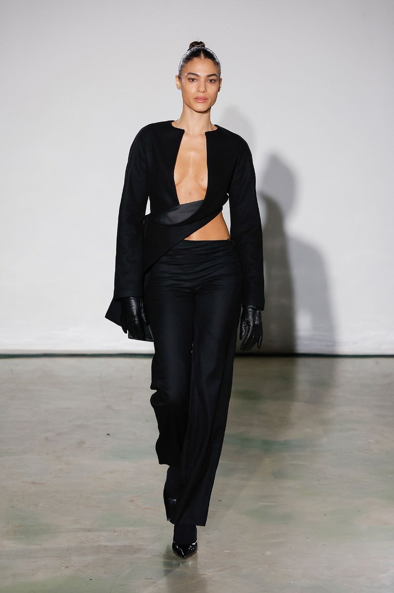 Look 28