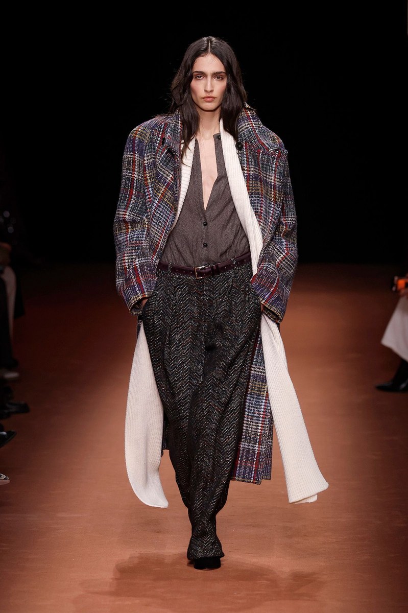 Look 35