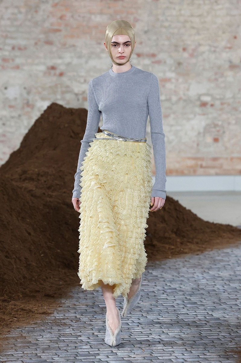 Look 26
