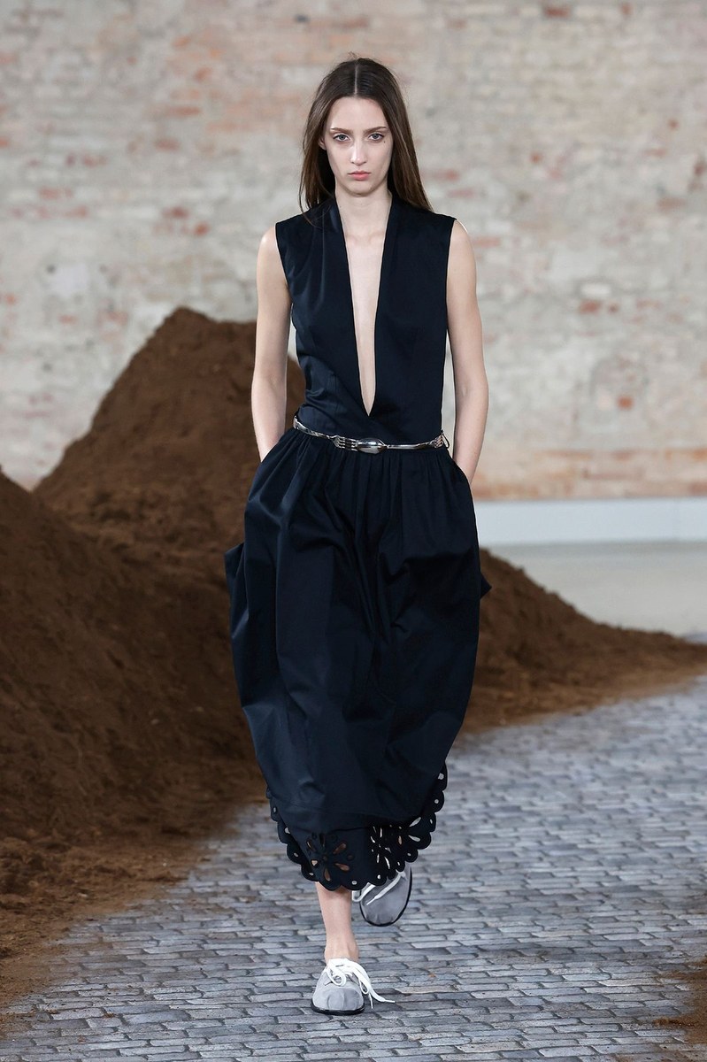 Look 35