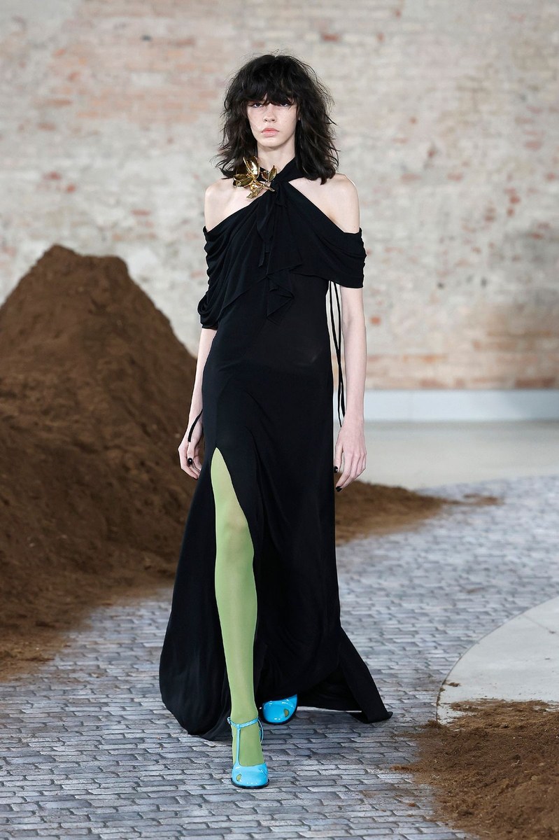 Look 50