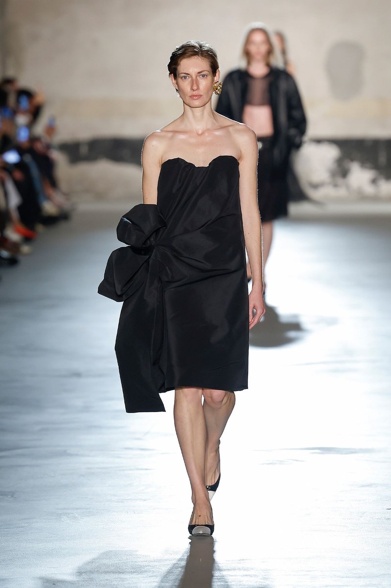Look 4
