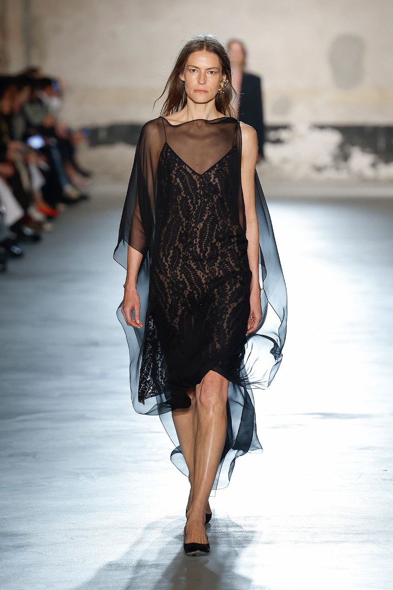 Look 6