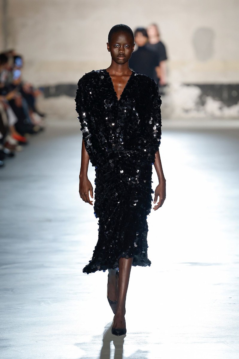 Look 9