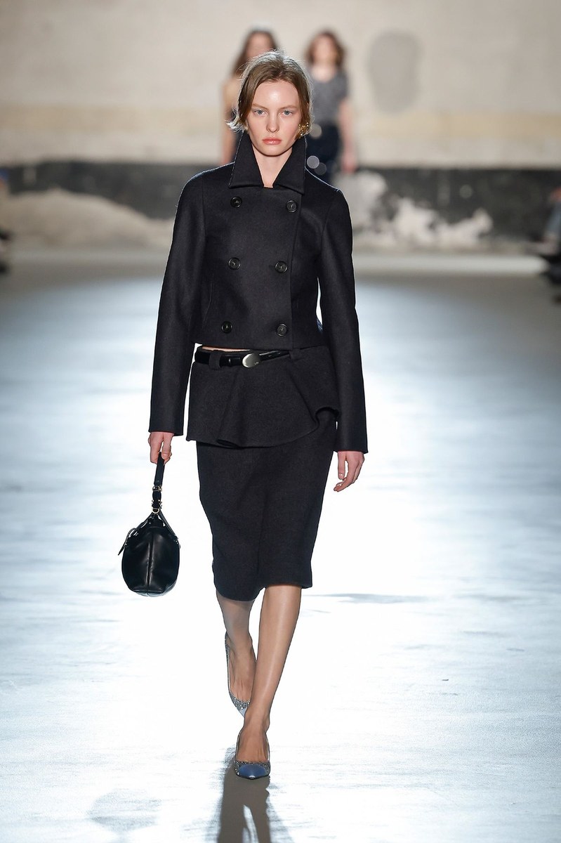 Look 13