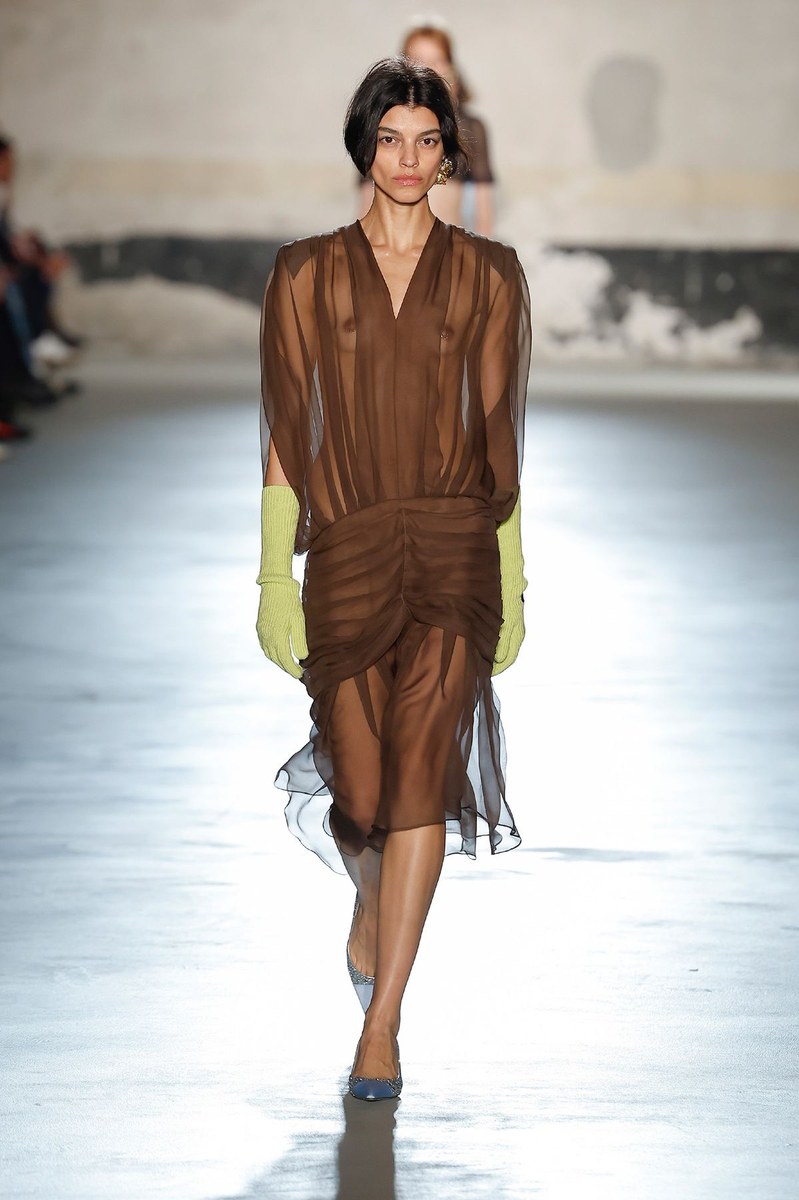 Look 33