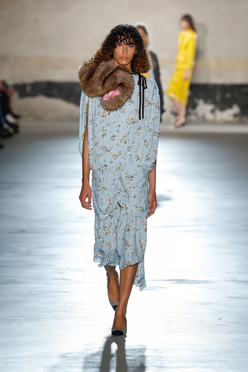 Look 35