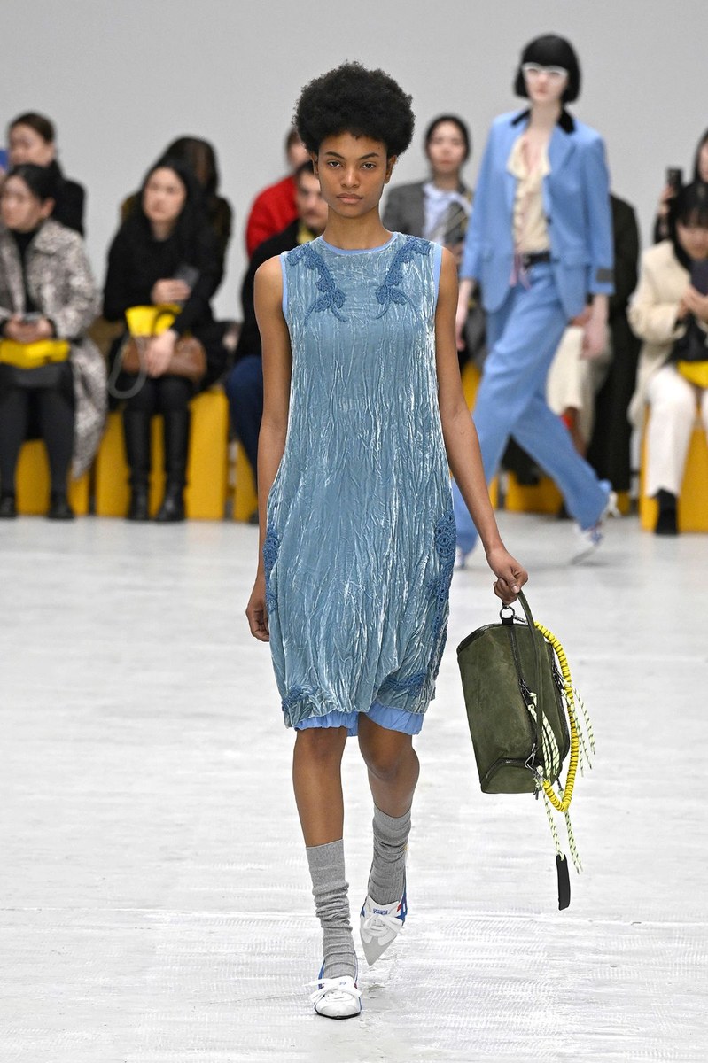 Look 29