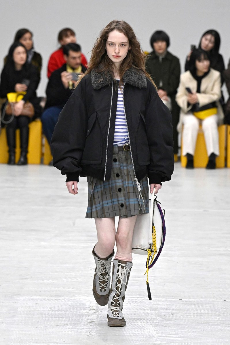 Look 32