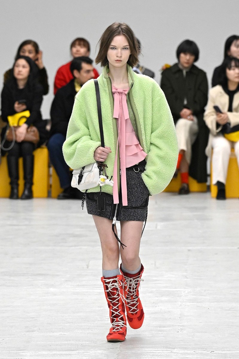 Look 33