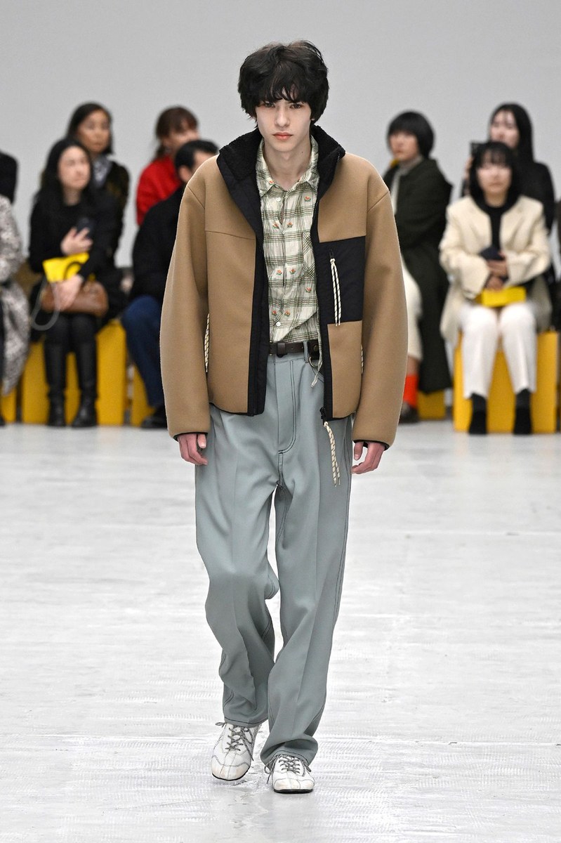 Look 38