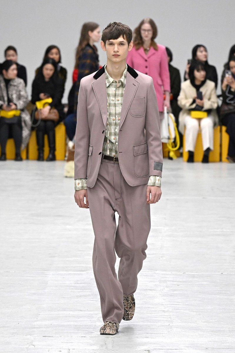 Look 46