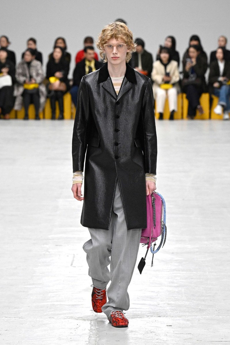 Look 48