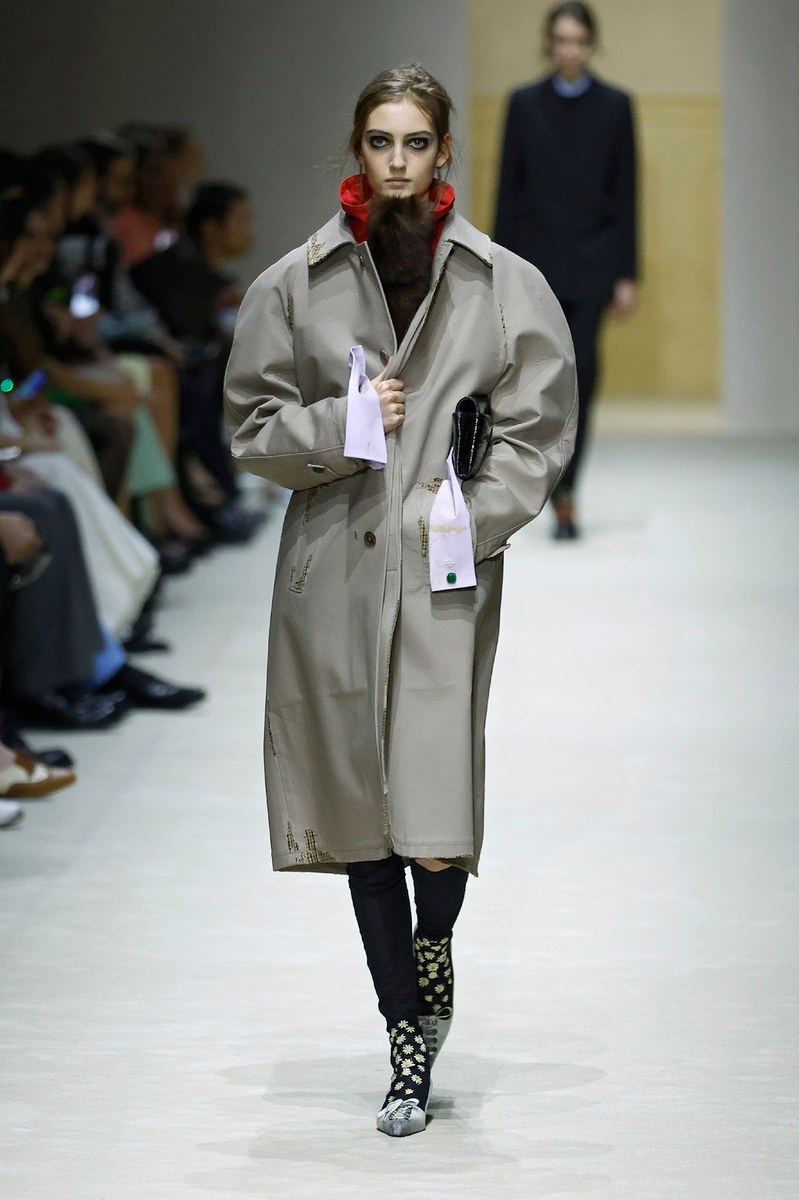 Look 2