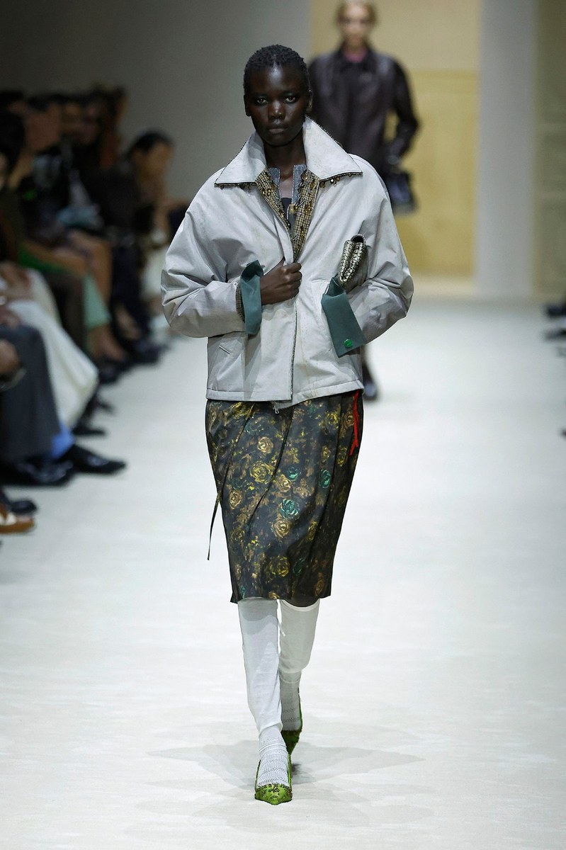 Look 5