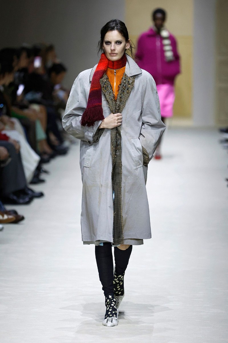 Look 13