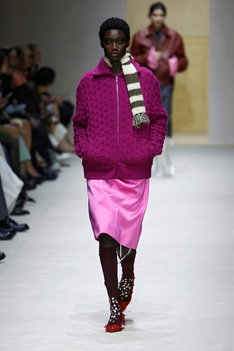 Look 14