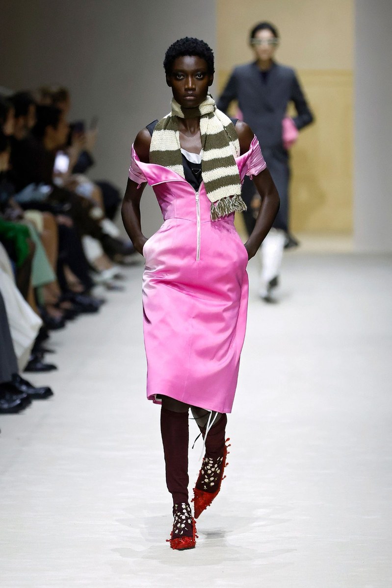 Look 29