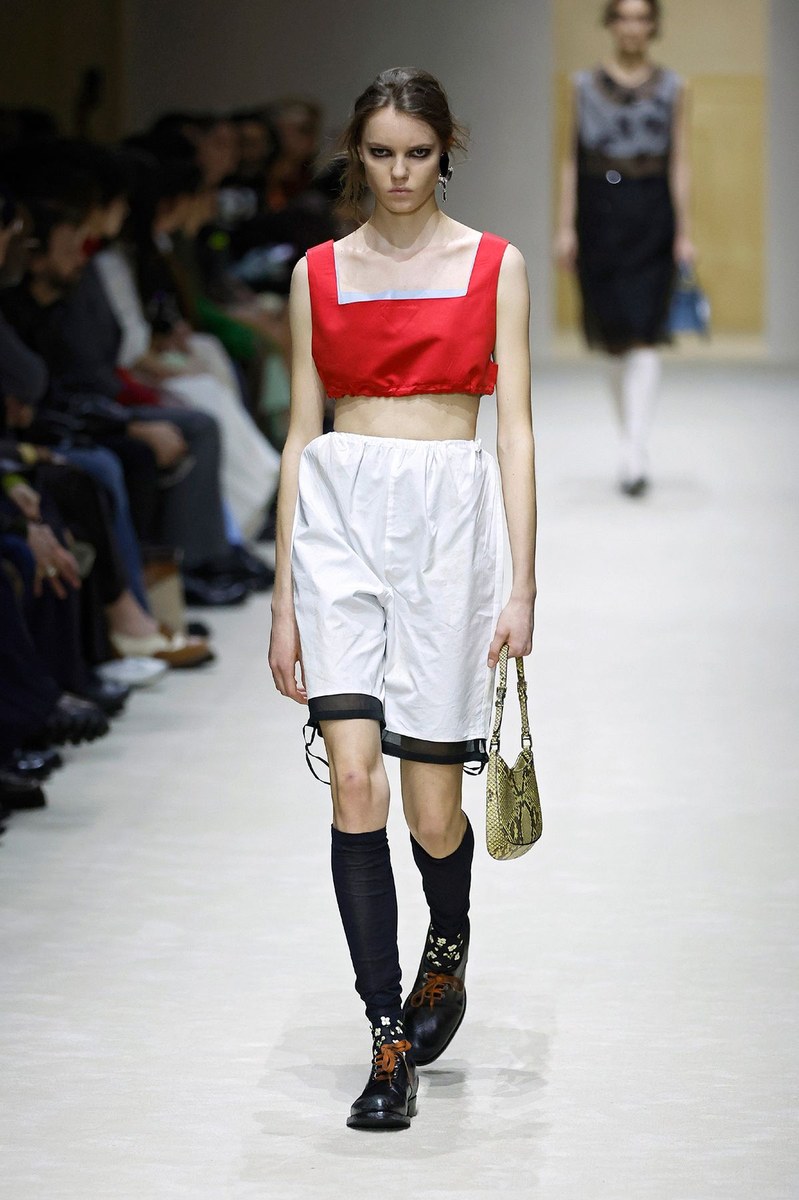 Look 48