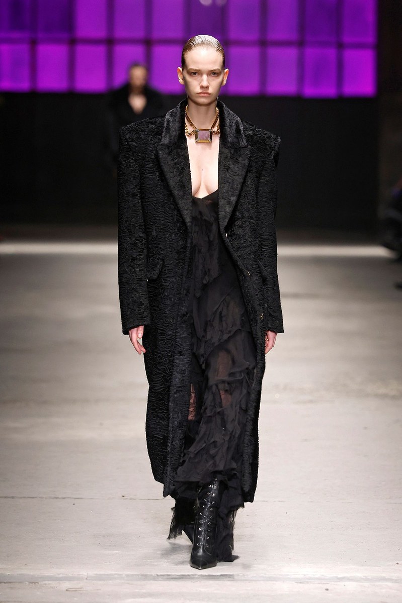 Look 6