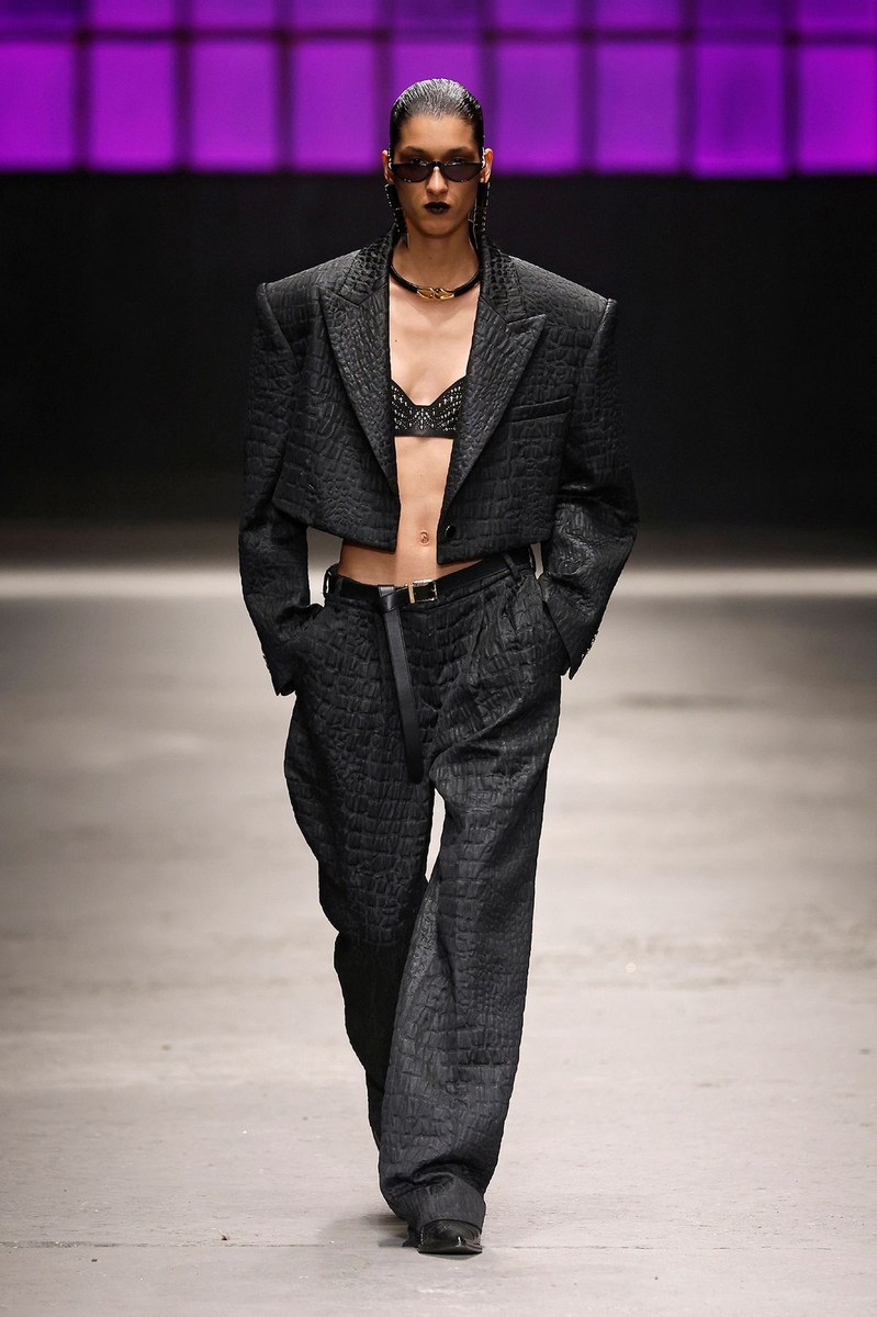 Look 8