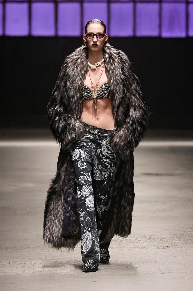 Look 22
