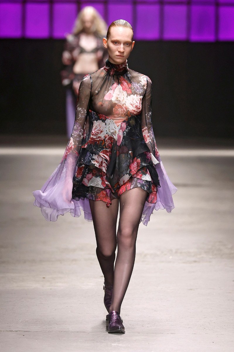 Look 33