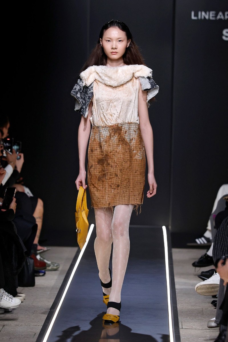 Look 2
