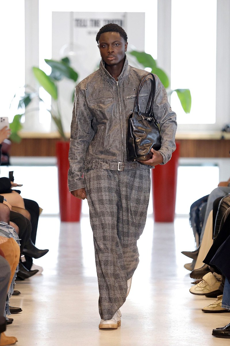 Look 2