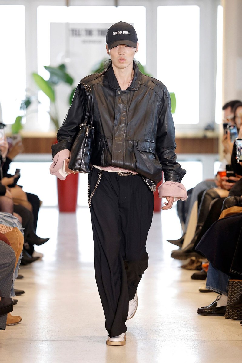 Look 3